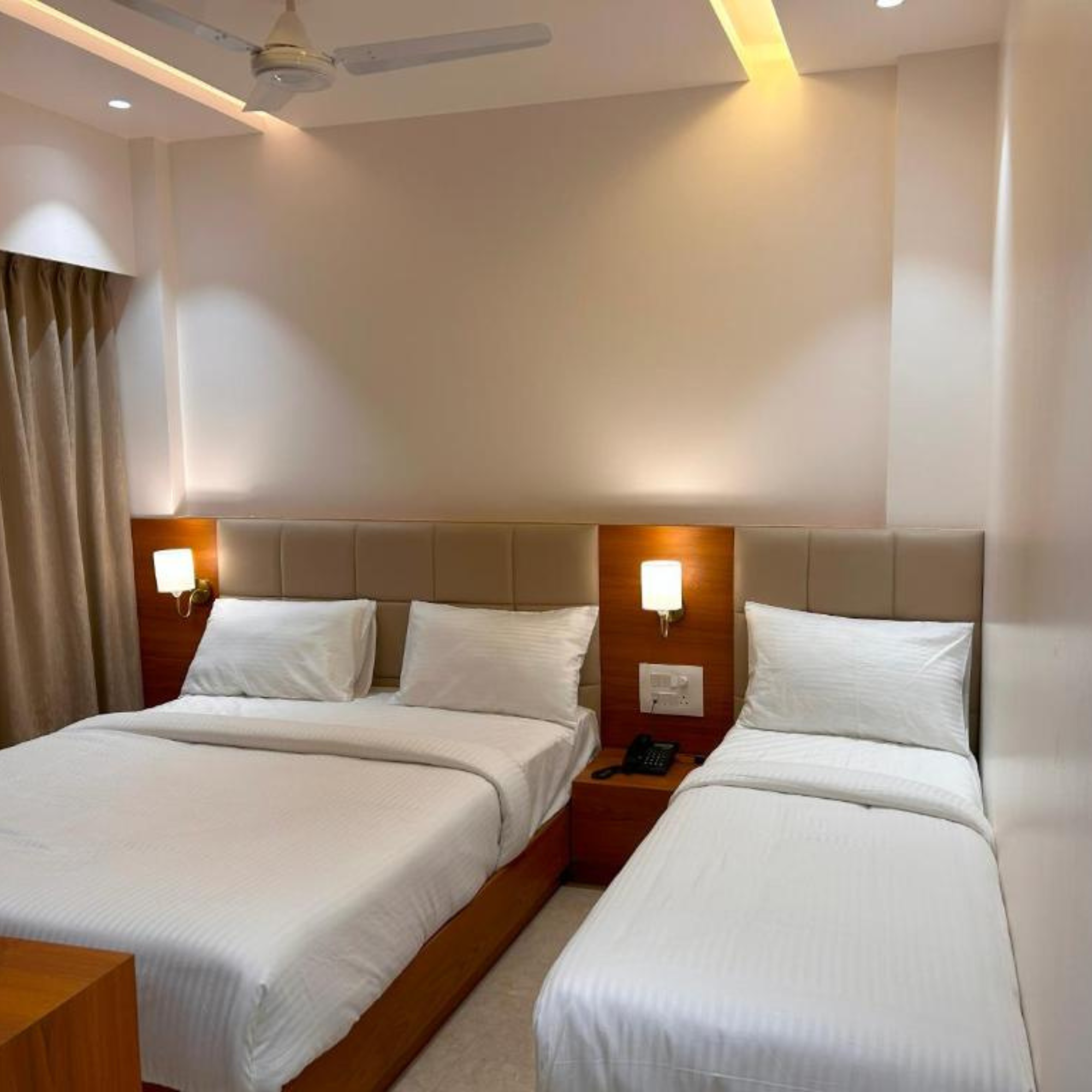 Deluxe Triple Room